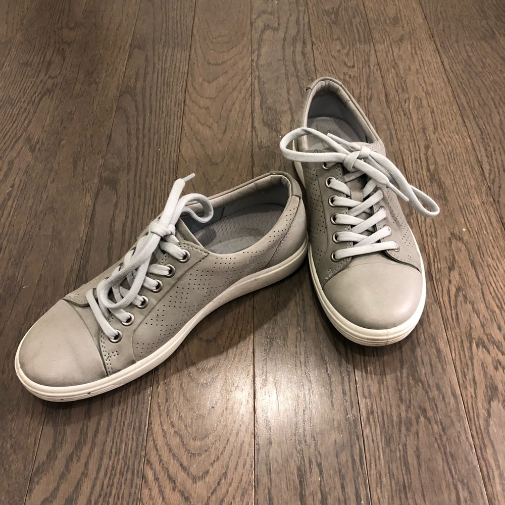 ECCO Women Sneakers